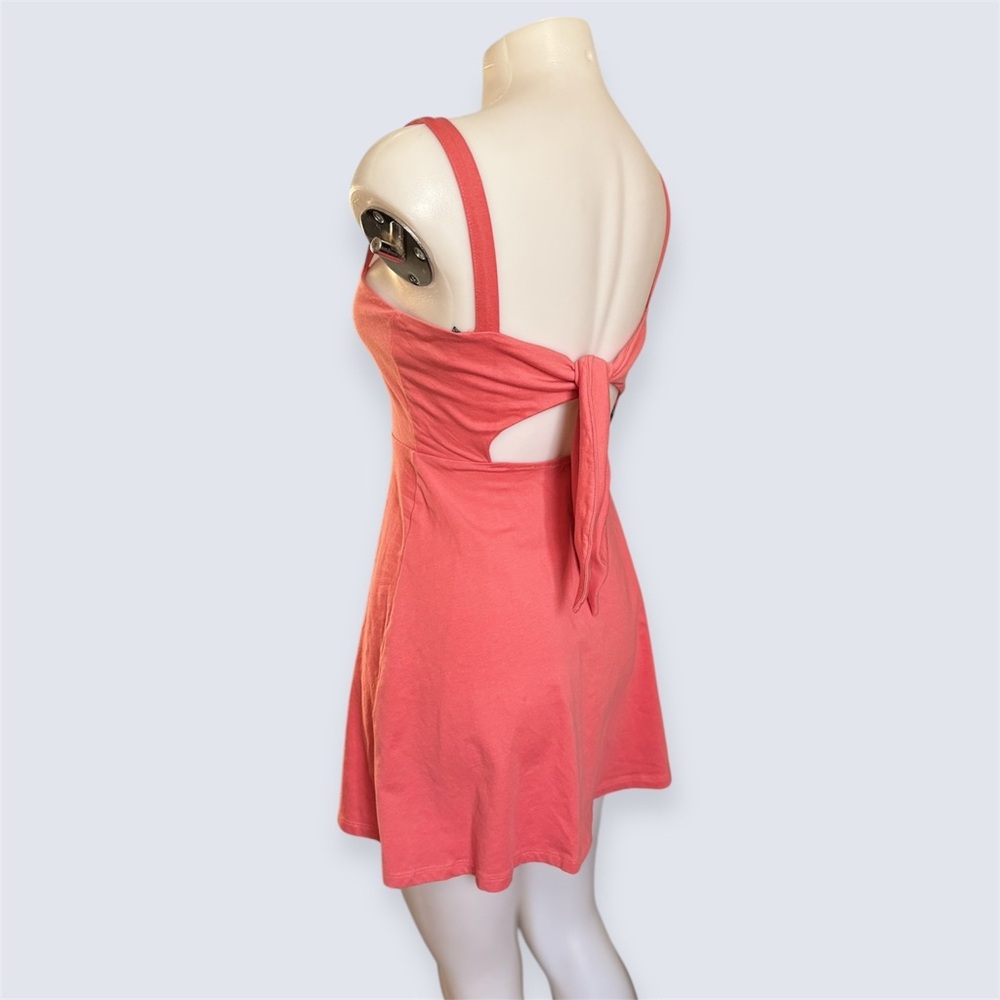 Forever 21 Coral Mini Dress - Picture 2 of 12